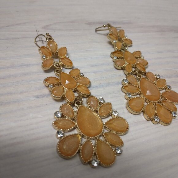 GOLD DANGLE DROP STATEMENT FASHION EARRINGS - Picture 6 of 6